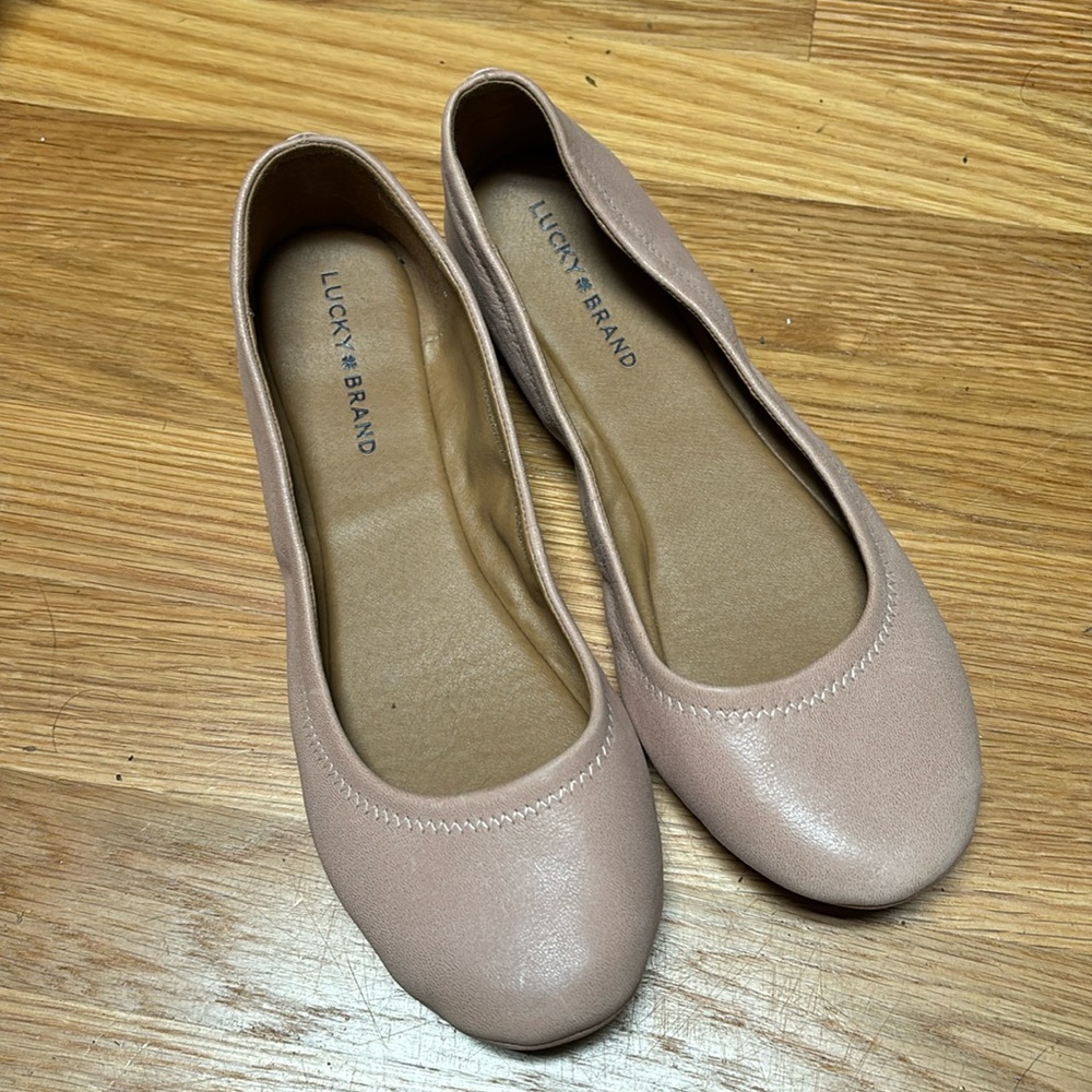 Lucky Brand Nude Flats